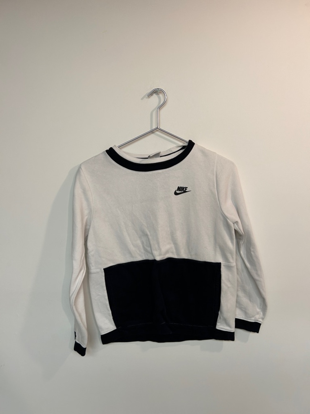 Nike White and Black Pocket Colorblock Crew